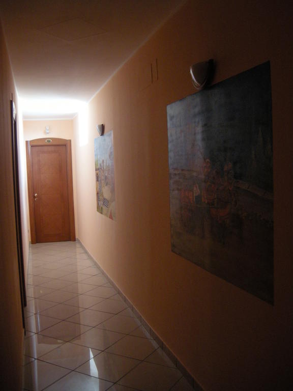 George Hotel Barcellona-Pozzo di Gotto Ngoại thất bức ảnh